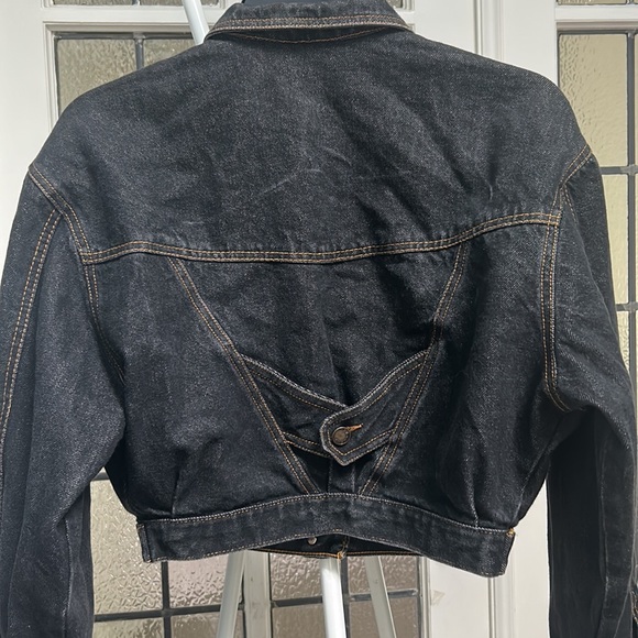 Denim Jacket ✨ - Picture 5 of 6